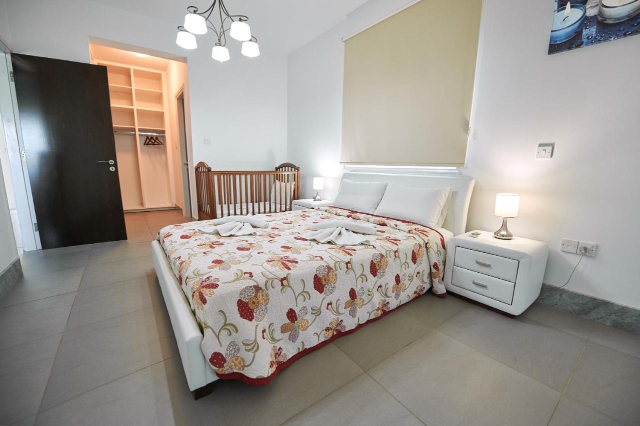 Beach Front Bella Vista By Ezoria Villas Protaras Exterior photo